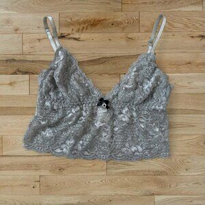 4/$20 DEAL -- Silver metallic gray sheer lace bralette cami top 🖤